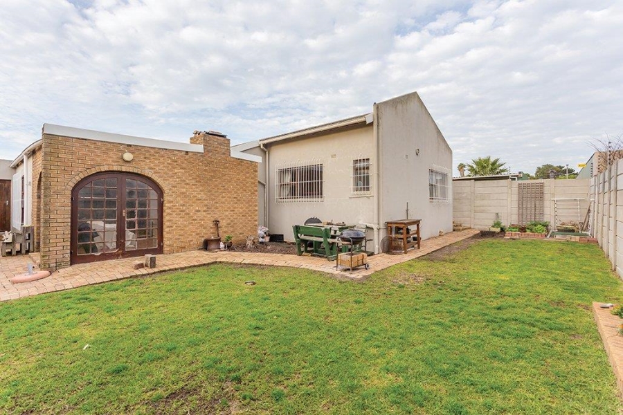 3 Bedroom Property for Sale in Richwood Western Cape